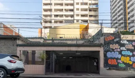 Casa com 2 quartos à venda na Rua Gama Lobo, 1992, Vila Dom Pedro I, São Paulo por R$ 650.000