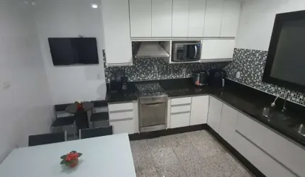 LINDA CASA A VENDA