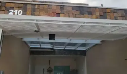 linda casa a venda em uma otima localização  otimo preço