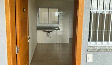 Apartamento 32m² com 2 Dorm e Vaga de Garagem na Vila Carrão