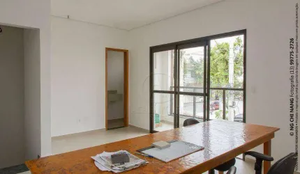 Casa Nova à venda na Aparecida em Santos