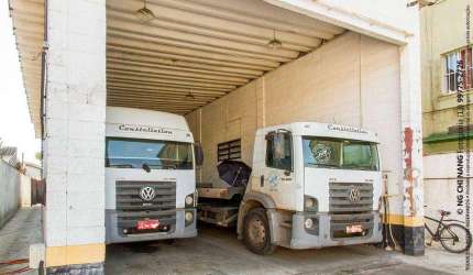 Galpão à Venda e Locação no Macuco em Santos