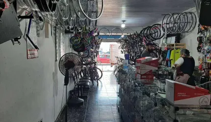 Ponto, fundo comercial no segmento de bicicletaria  à venda, 75 m² por R$ 150.000 - Guilhermina - Praia Grande/SP