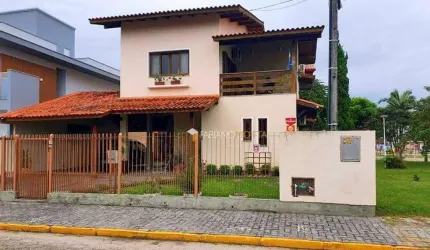 Casa com 5 dormitórios à venda, 326 m² por R$ 1.400.000,00 - Carianos - Florianópolis/SC