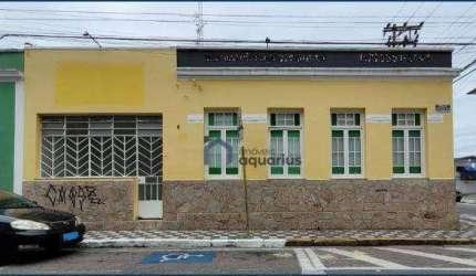 Casa com 4 dormitórios à venda, 246 m² por R$ 1.277.000 - Centro - Jacareí/SP