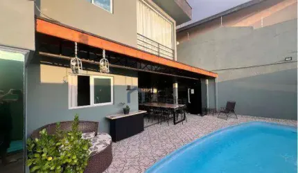 Sobrado com 4 dormitórios à venda, 234 m² por R$ 1.049.500,00 - Residencial Santa Paula - Jacareí/SP