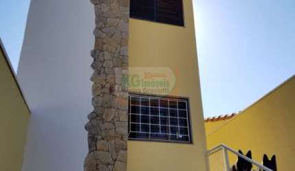 LINDO SOBRADO | AR CONDICIONADO | 4 DORM | SUÍTE | DEPENDÊNCIA EMPREGADA | ESPAÇO GOURMET | 4 VAGAS - 202 MTS - PRÓX. SHOPPING ABC - A VENDA - VILA FLORESTA - SANTO ANDRÉ/SP.
