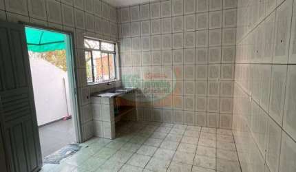 LINDA CASA PARA LOCAÇÃO POR APENAS R$1.200,00 | REFORMADA | 2 CÔMODOS  | 1 VAGA DE GARAGEM | VILA VITORIA - SANTO ANDRÉ / SP