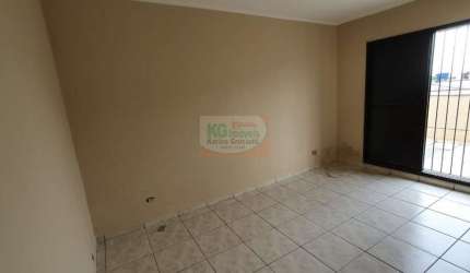 SALA COMERCIAL COM VARANDA PARA LOCAÇÃO POR R$1.600,00|  JARDIM DO ESTÁDIO - SANTO ANDRÉ / SP