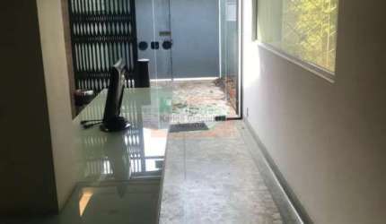 SOBRADO DE RUA | VOCAÇÃO COMERCIAL C/ AUTOMAÇÃO | 7 SALAS C/ 1 SUÍTE | RECEPÇÃO | AR CONDICIONADO | COZINHA | 3 WCS | DEPÓSITO | JARDIM | 3 VAGAS - 240 MTS - LOCAÇÃO - PARAÍSO - SANTO ANDRÉ/SP.