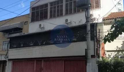 Prédio com 3 andares em Icaraí, Niterói, Cod: 5410