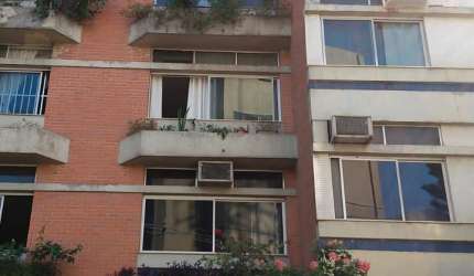 Vendo apartamento Centro de Nova Iguaçu