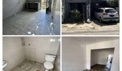 Casa em dois pavimentos boa para comércio