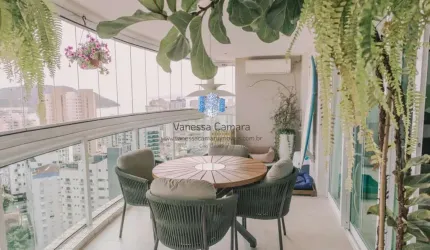 Apartamento para Venda em Santos, Ponta da Praia, 3 dormitórios, 3 suítes, 5 banheiros, 2 vagas