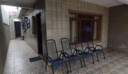 Sobrado com 3 dormitórios à venda, 192 m² por R$ 480.000 - Caxangá - Suzano/SP