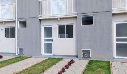 Sobrado com 2 dormitórios à venda, 61 m² por R$ 340.000,00 - Vila Urupês - Suzano/SP