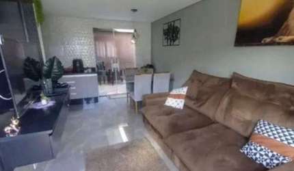 Sobrado com 2 dormitórios à venda, 60 m² por R$ 360.000,00 - Vila Colorado - Suzano/SP