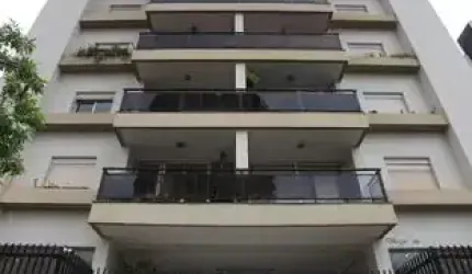 excelente apartamento à venda no Condomínio Edifício Arcádia, no Centro de Ribeirão Preto/SP.