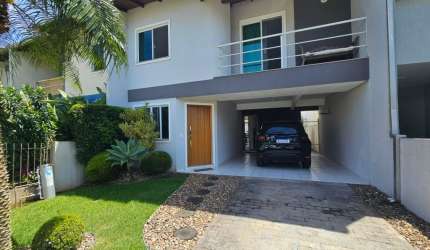 Excelente Casa em Condomínio Fechado no Dom Bosco