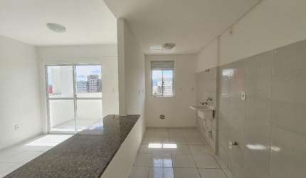 Apartamento de 3 Dormitórios em Cordeiros