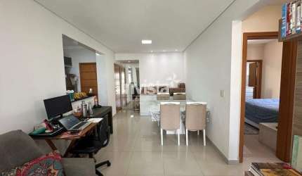 Apartamento à venda no bairro José Menino