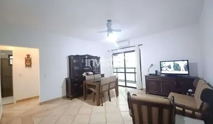 Apartamento com 2 dormitórios + dependência completa em prédio frente mar