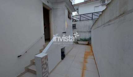 Sobrado à venda, 213 m², 3 dormitórios, uma quadra da praia, Pompéia-Santos