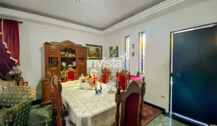 Casa à venda no bairro Embaré