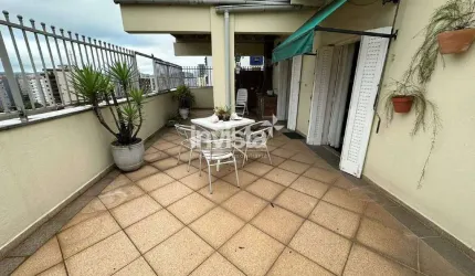 Cobertura à venda no bairro Embaré