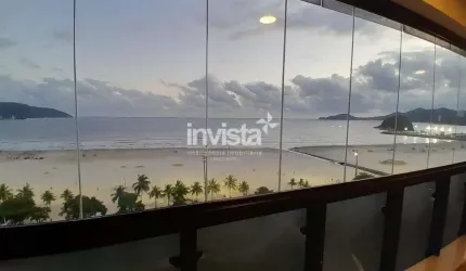 Apartamento frente mar de 4 dormitórios send 1 suíte master + Dependência completa em Santos na Pompéia.