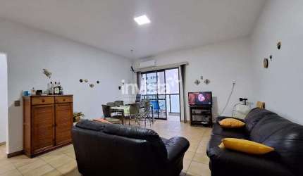 Apartamento à venda no bairro Embaré