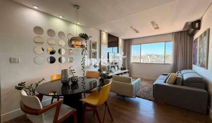 Apartamento à venda no bairro Embaré