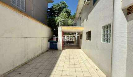 Casa à venda no bairro Embaré