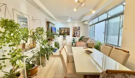 Apartamento à venda no bairro Embaré