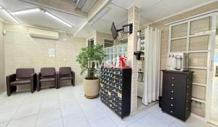 Casa à venda no bairro Campo Grande