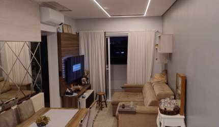 Apartamento com 2 dormitórios no Cordeiros, Itajaí