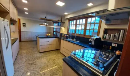 Casa em Condomínio para Venda em Santana de Parnaíba, Alphaville, 4 dormitórios, 2 suítes, 5 banheiros, 4 vagas