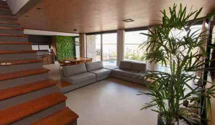 Casa Alto Padrão para Venda em Santana de Parnaíba, Tamboré, 4 dormitórios, 4 suítes, 6 banheiros, 7 vagas