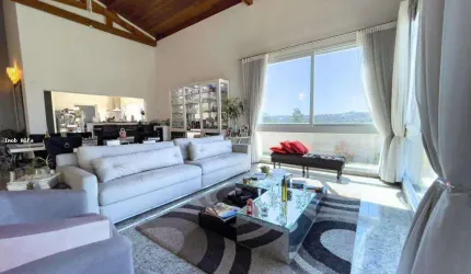 Casa Térrea para Venda em Jandira, Jardim do Golf I, 3 dormitórios, 3 suítes, 3 banheiros, 7 vagas