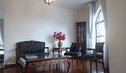 Casa para Venda em Sorocaba, Vila Trujillo, 4 dormitórios, 3 suítes, 3 banheiros, 2 vagas
