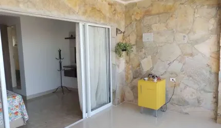Casa / Sobrado para Venda em Barueri, --, 3 dormitórios, 2 suítes, 4 banheiros, 3 vagas