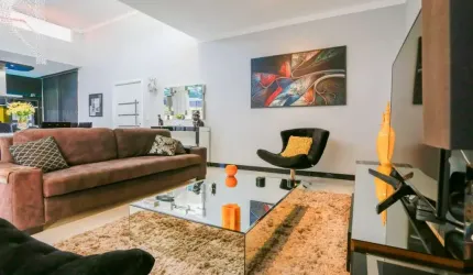 Casa em Condomínio para Venda em Araçoiaba da Serra, --, 3 dormitórios, 3 suítes, 5 banheiros, 3 vagas