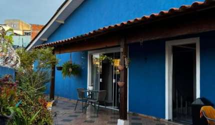 Casa para Venda em Barueri, Parque dos Camargos, 3 dormitórios, 1 banheiro, 2 vagas