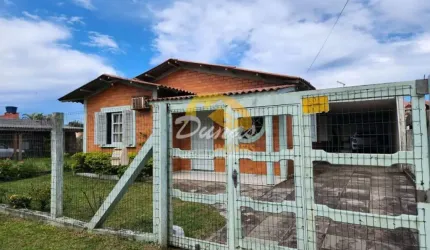 RESIDÊNCIA EM REGIÃO DE MORADORES E VERANISTAS