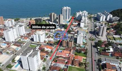 Casa com edícula à venda a apenas 300m da Praia Martim de Sá em Caraguatatuba - Não perca esta opor