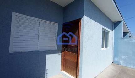 Casa plana à Venda no bairro Morro do Algodão em Caraguatatuba, SP - 2 dormitórios, sendo 1 suíte,