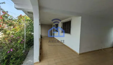 Casa ampla com edícula à venda no bairro Jardim Primavera em Caraguatatuba, SP - 4 dormitórios, gar