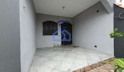 Casa com edícula à venda no bairro do Massaguaçu em Caraguatatuba, SP - 160m², com 3 dormitórios, v