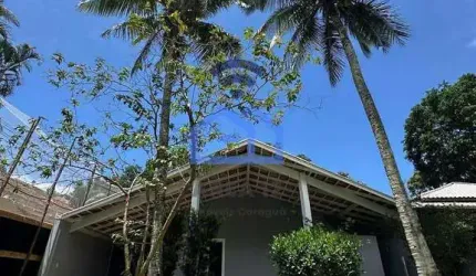 Casa à venda no condomínio Park Imperial no bairro do Massaguaçu em Caraguatatuba, SP