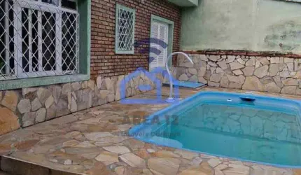 Oportunidade Casa com piscina à Venda no bairro da Praia das Palmeiras em Caraguatatuba, SP